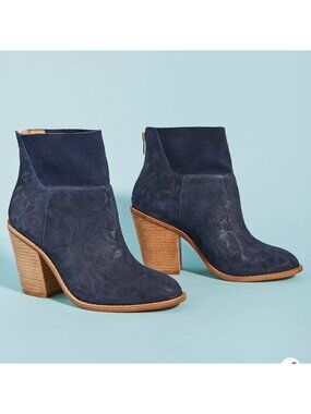 Anthropologie Embossed Suede Ankle Boots Women 10 Blue Floral Block Heels Boho